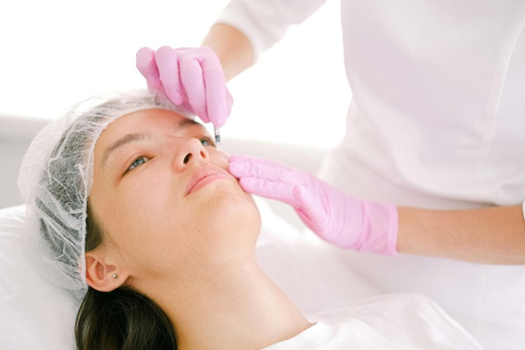 Injection of botox for migraines